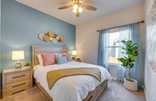 Stunning Peyton Retreat with Game Room, Private Yard - Foto 16