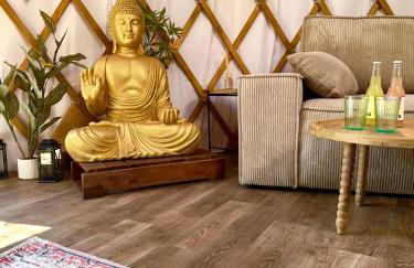 Jurta nad Zegrzem z prywatnym jacuzzi - Foto 9