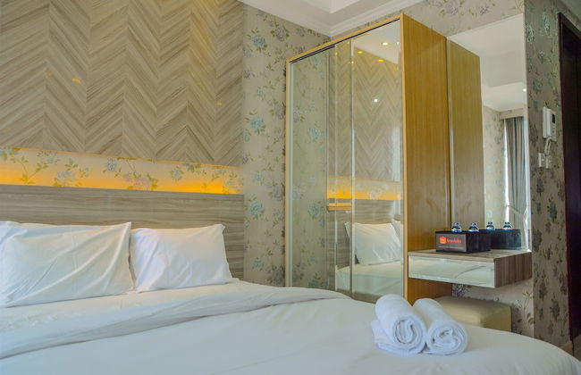 Tranquil Studio Apartment at Menteng Park - Photo 4