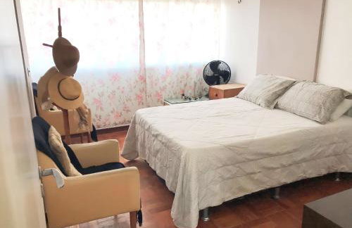 Aconchegante, ótima localização e vista para o mar - Foto 21