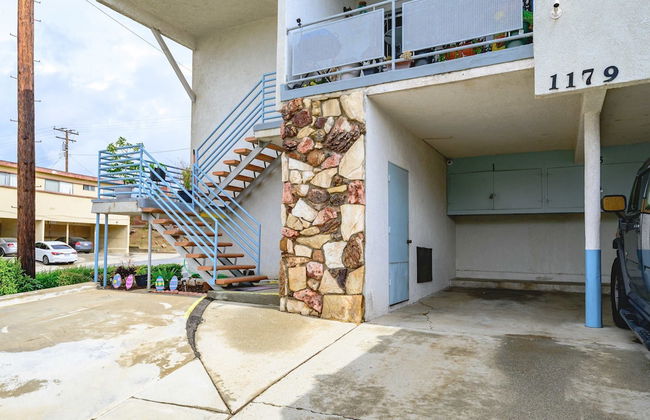 Modern Cozy Retreat Stylish Stay With Patio Parking - Foto 5