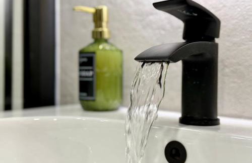 Detached Modern Flat 8 Min Walk to Pudsey Station - Foto 13