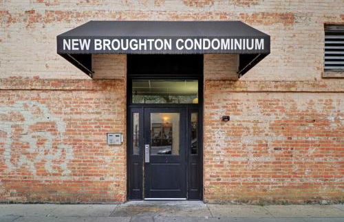 Downtown Loft- Steps away from Plant Riverside! - Foto 13