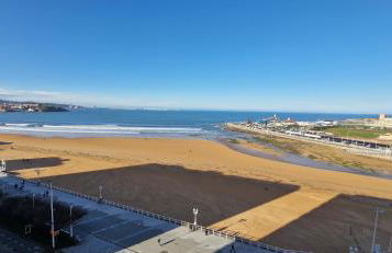 Espectacular piso 1ª Linea de Playa - Foto 24