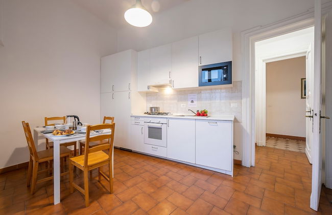 I Marinai - In The City Of Genoa - Photo 14