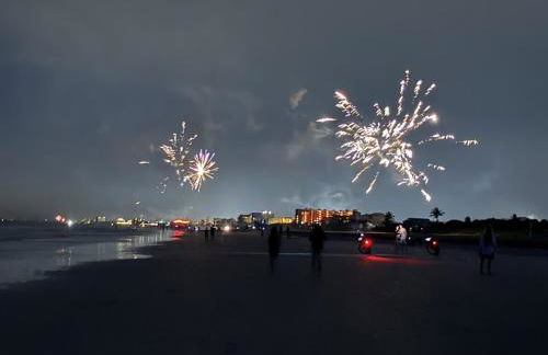 Comfort by the Beach - Heated Pool & Private Beach - Foto 2