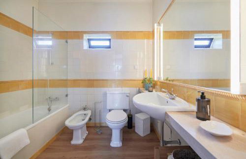 Luxury Farmhouse with Swimming Pool, By TimeCooler - Photo 6