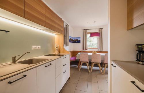Felsenegg appartements - moderne Wohnungen im Luftkurort mit traumhaftem Garten Nähe Meran für Paare und Familien - Foto 49