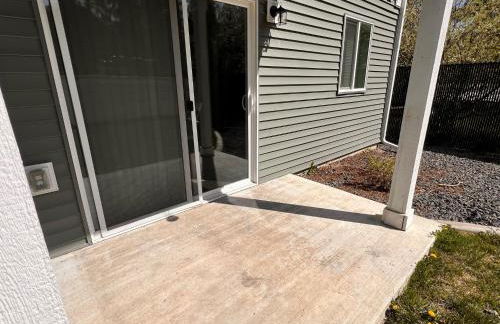 Modern & Stylish King bed WiFi - Foto 28