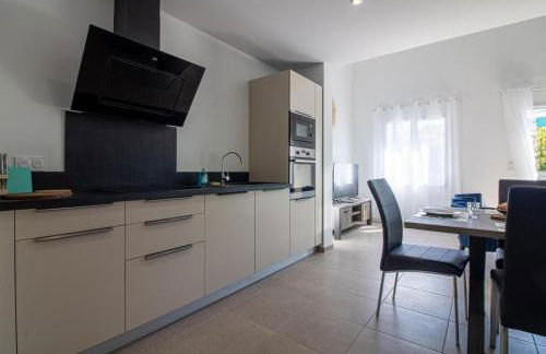 Gîte les gentianes Fleurs des Pyrénées - Foto 13