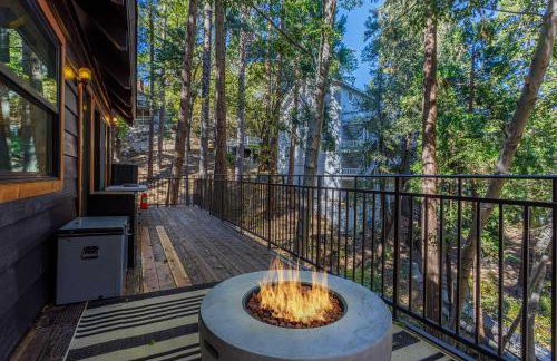 Pet-Friendly Retreat with Game Room and Fire Pit! - Foto 33