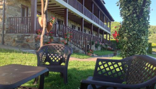 Alojamiento en entorno rural Los Trobos - Foto 4, Garden