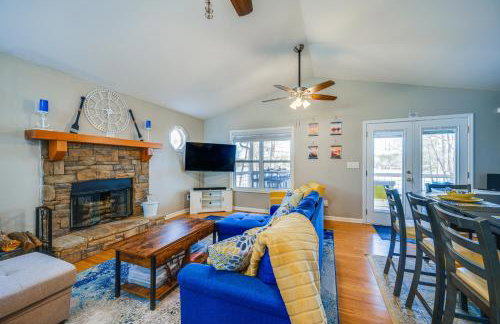 Lakefront Eatonton Getaway with Dock and Grill! - Foto 4