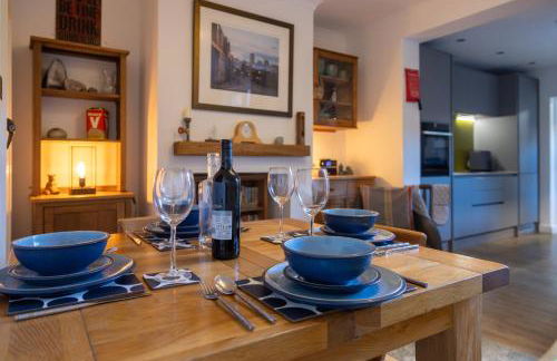 Vibrant 2 Bed, 2 Bath Home, Just Minutes to Town! - Foto 72