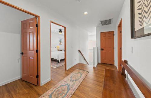 Spacious Private Home with Saltwater Pool & Hot Tub - Foto 24