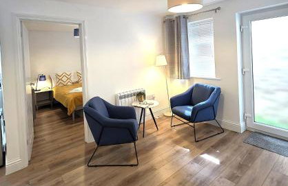 Deluxe One Bed Flat at Dawe Luxury Suites - An Entire Apartment near Ely Cathedral & Train Station - Ideal Gateway to Explore Ely, Cambridge, Norfolk & London - Sleeps up to 4 - Photo 5