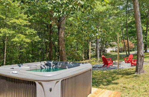 Bryce Cabin - Hot Tub, Fire Pit, Pets, Screened Porch, Wi-Fi - Foto 10