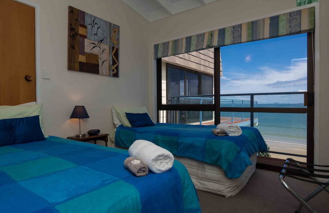 By the Bay Beachfront Apartments - Foto 8