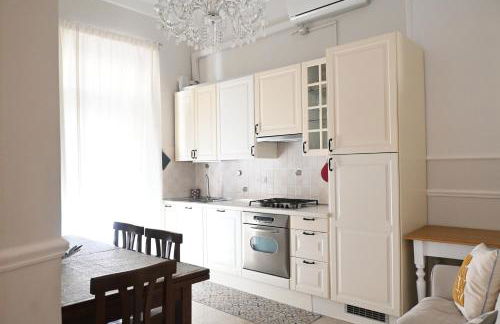 P050 - Porto Recanati, elegante trilocale in centro storico - Foto 6