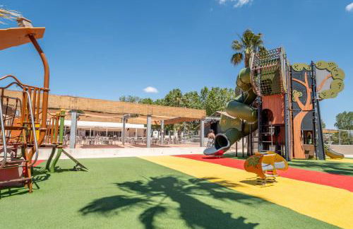 Camping Domaine de la Yole - Foto 32