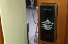 Apto Jurerê 2 quartos 400m da Praia - Foto 4