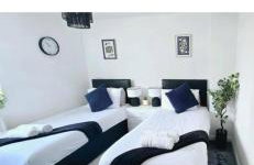 Corby Stay 2BR Work Trips & Family Friendly - Foto 64