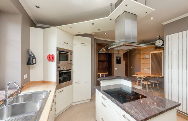 Live Your Dream at This Castle in the City of Spa - Foto 16