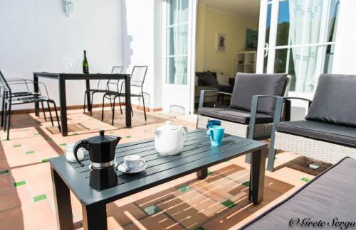 Life El Presidente Penthouse Pool View - Photo 28