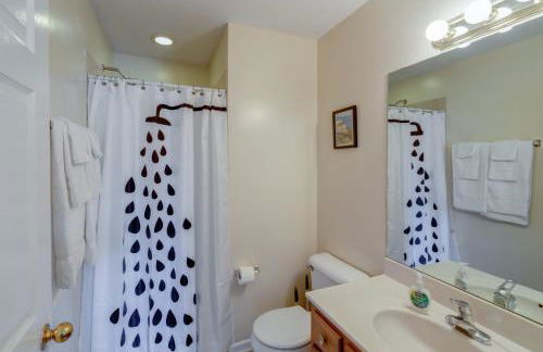 Delightful Duplex - Steps Away from TSU - Foto 31