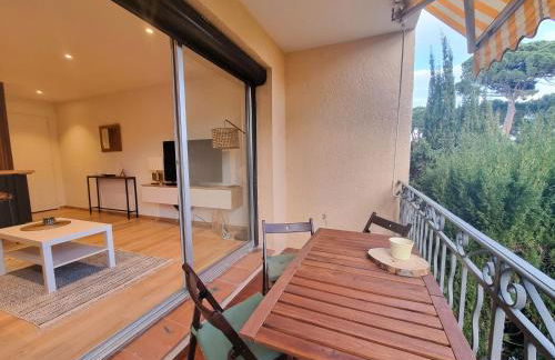 Superbe appartement terrasse et parking privé - Photo 35