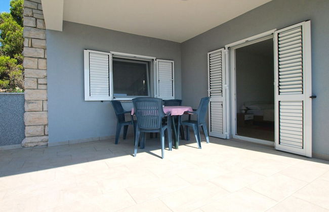 Apartment 1215 - Photo 17