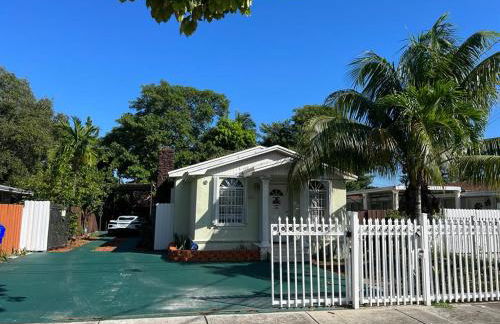“La Casita” Beautiful home in the heart of Miami ! - Photo 5