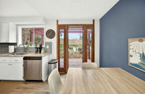 Clearview Comfort- 3BR near Airport! - Foto 6