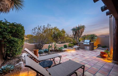 Exclusive Boulders Retreat near Downtown Cave Creek hiking scenic views. - Photo 1