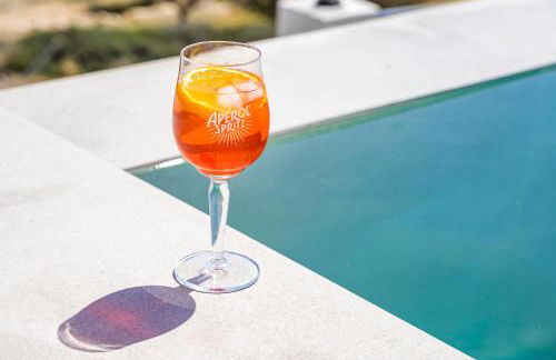 Lithos Luxury Pool Villa - Photo 40