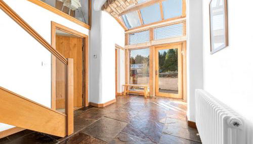 Swallow Barn - Photo 2