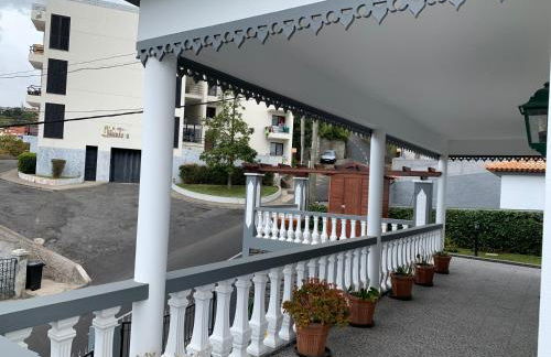 Funchal Apt- Sleeps 2 - Pool & Parking - Madeira - Foto 85