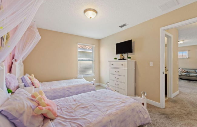 The Cinehaven at Solterra by Shine Villas 407 - Foto 13