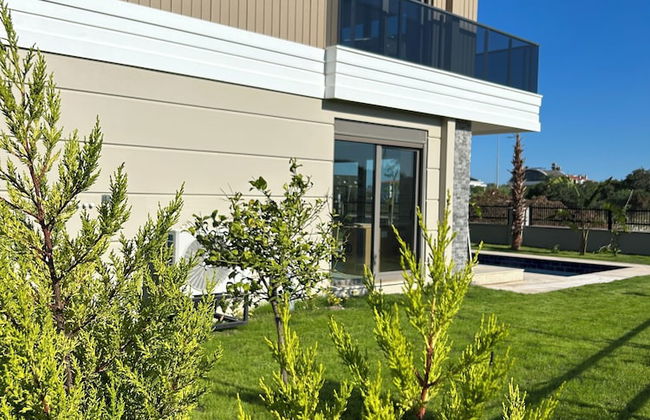 Nirvana Holiday Homes - Foto 36