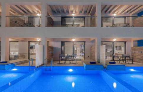 Mystique Luxury Suites & Maisonettes - Photo 33