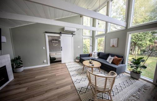 Unwind at this Modern Bethel Village Escape - Foto 8