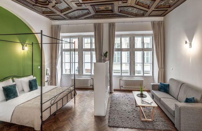 7 Tales Apartments by Adrez Living - Photo 23