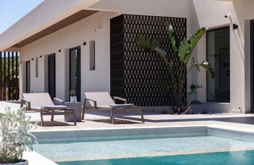 Villa Aglaea I Saltwater Pool & Amazing Seaview! - Foto 8