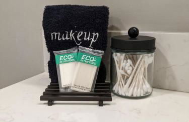 Modern Downtown Condo - Foto 13