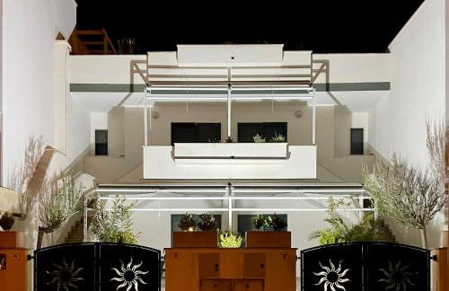 Casa Artemide - Primo piano indipendente con vista mare - Foto 23