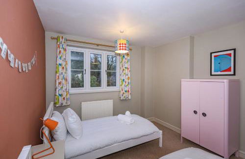 Dulcote Gem 3 Bed 3 Bath Parking & Cathedral Views - Photo 32