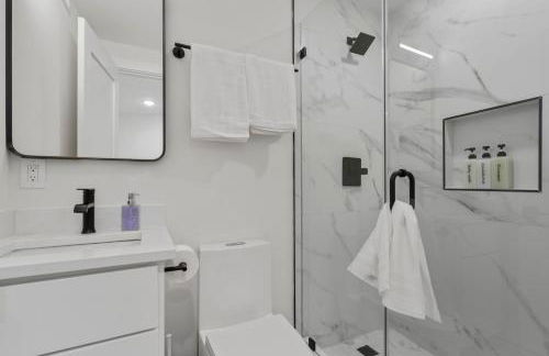 Charming Oasis in Downtown DC near Metro with Rooftop View and Free WIFI Capital Hill 1 - Foto 20