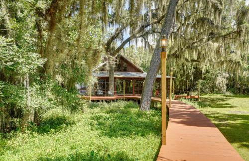 Little Lake George Hideaway with Furnished Boathouse - Foto 23