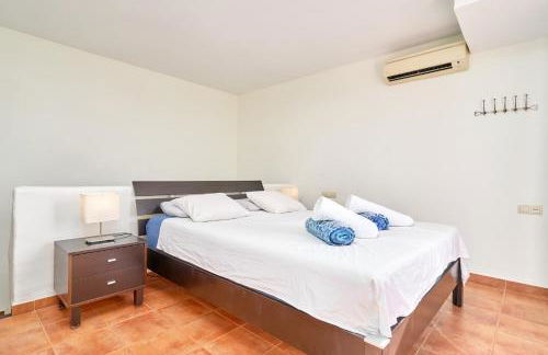 Stunning sea views pool garden - Foto 12