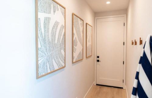 Luxury Beachside Villa Steps to Sand and Beach - Foto 2